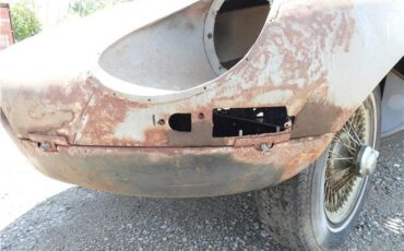 Jaguar-XKE-E-Type-Series-1-Roadster-Project-2876-1963-3