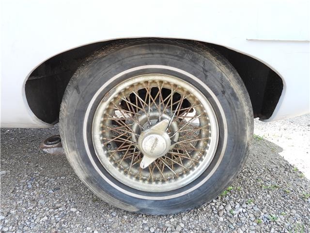 Jaguar-XKE-E-Type-Series-1-Roadster-Project-2876-1963-34