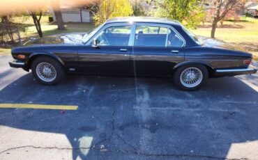 Jaguar-Xj-1987-3