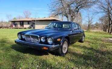 Jaguar-Xj-1987-4