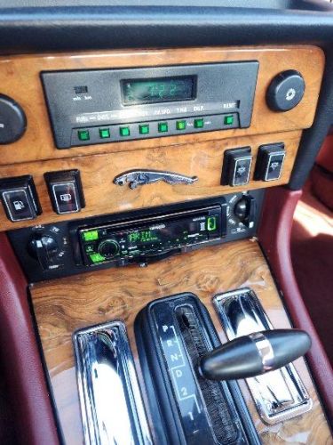 Jaguar-Xj-1987-6