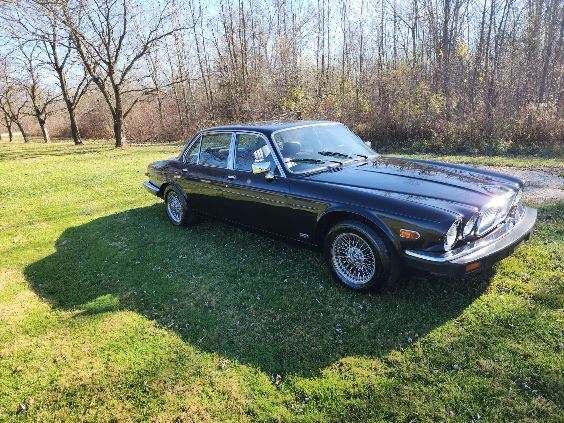 Jaguar-Xj-1987-9