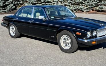 Jaguar-Xj-1987-Black-Tan-Leather-7