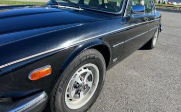 Jaguar-Xj-1987-Black-Tan-Leather-9