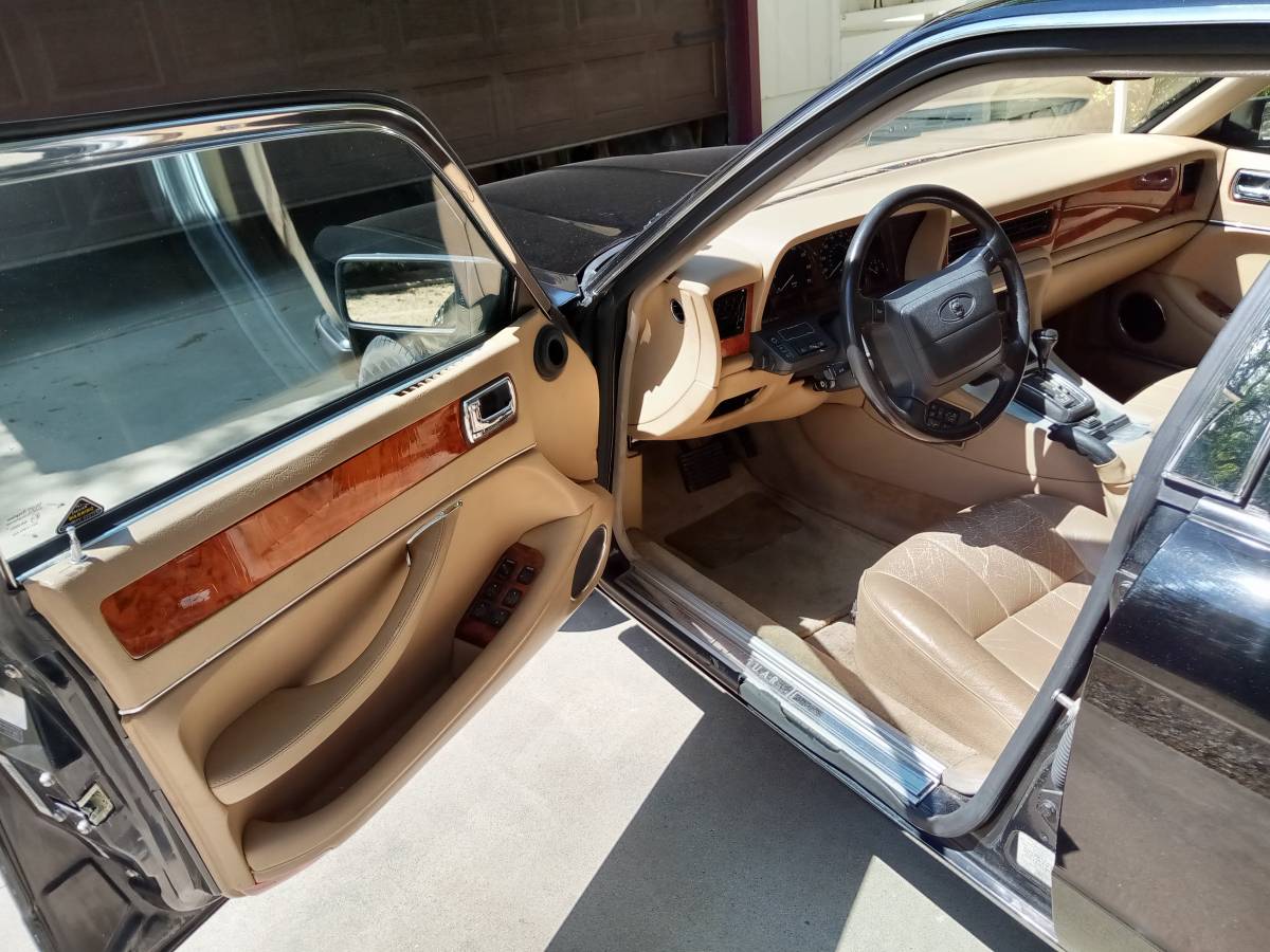Jaguar-Xj-6-1994-black-8