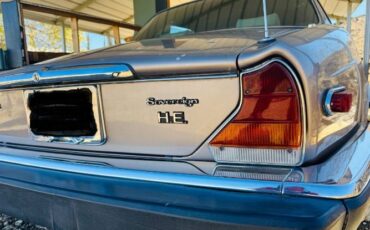 Jaguar-Xj12-1985-2