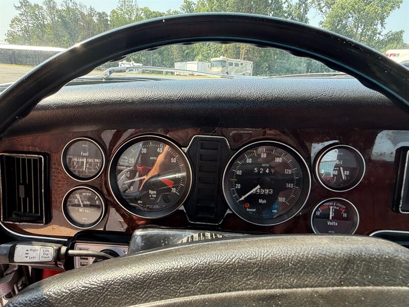 Jaguar-Xj12c-1976-19