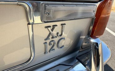 Jaguar-Xj12c-1976-35