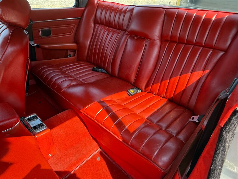 Jaguar-Xj12c-1976-36