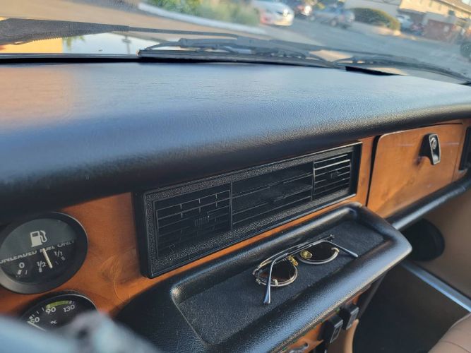 Jaguar-Xj6-1984-Black-9