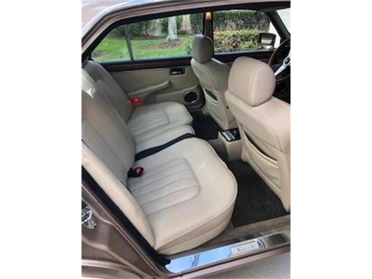Jaguar-Xj6-1986-Tan-Tan-12