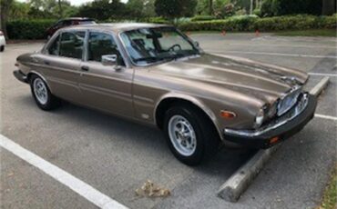 Jaguar-Xj6-1986-Tan-Tan-6