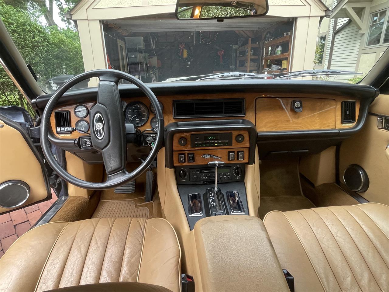 Jaguar-Xj6-1987-Blue-Champagne-10