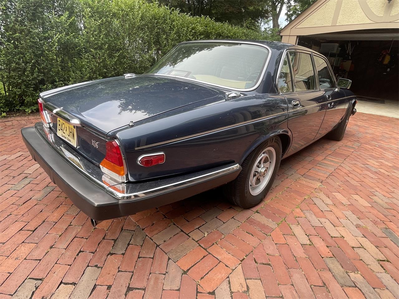 Jaguar-Xj6-1987-Blue-Champagne-3