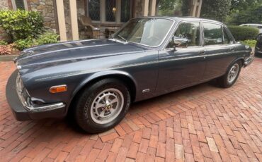 Jaguar-Xj6-1987-Blue-Champagne