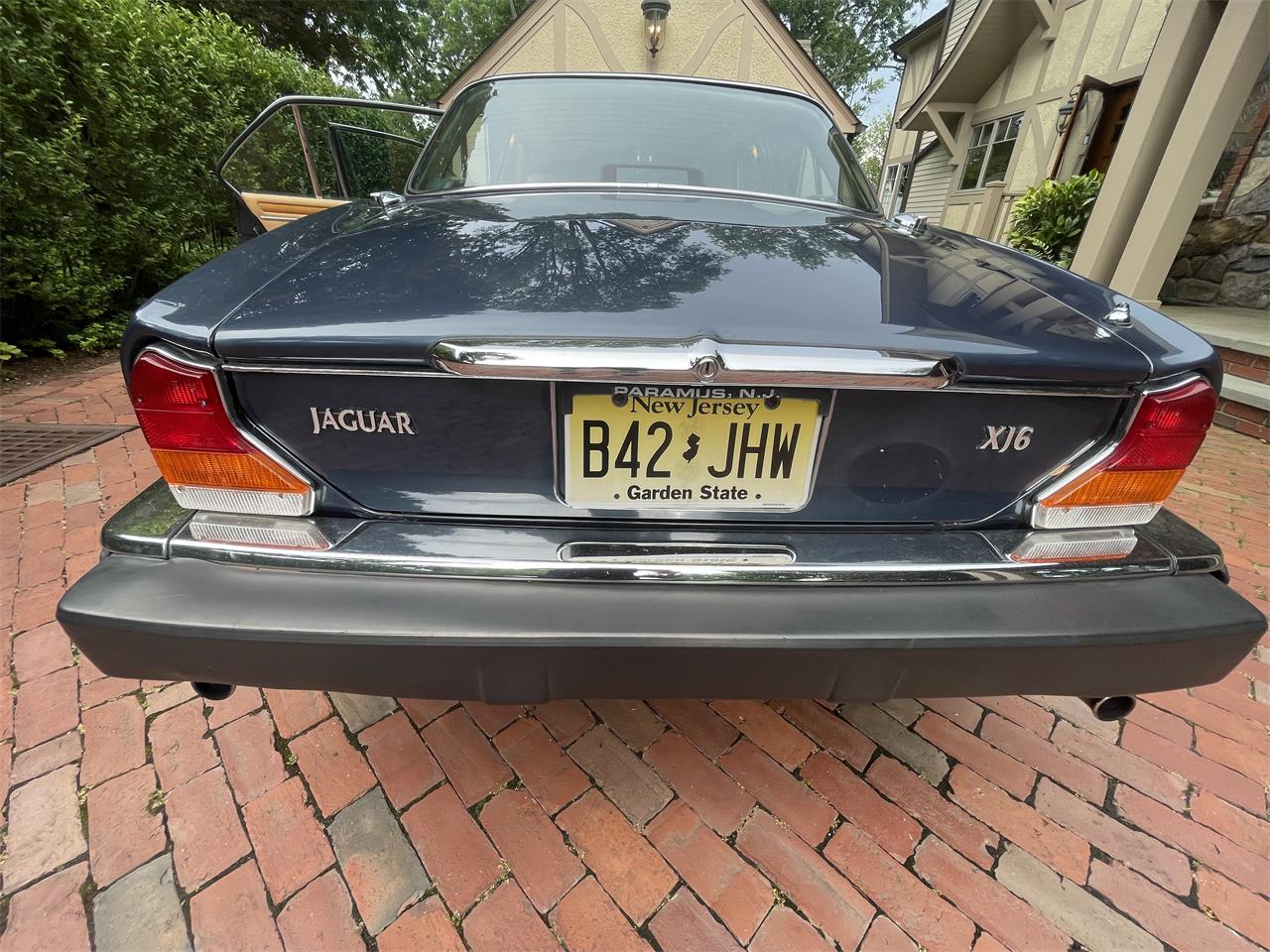 Jaguar-Xj6-1987-Blue-Champagne-4