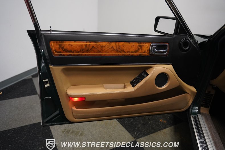 Jaguar-Xj6-1988-Jaguar-Racing-Green-Tan-18