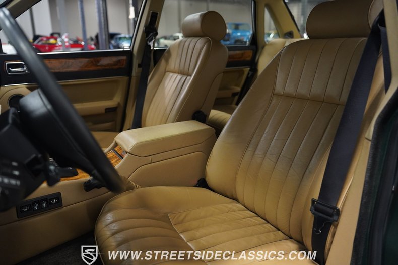 Jaguar-Xj6-1988-Jaguar-Racing-Green-Tan-47