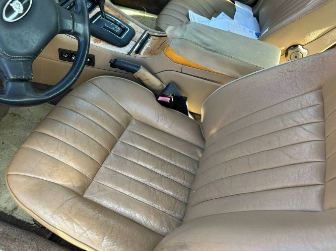 Jaguar-Xj6-1989-Red-3