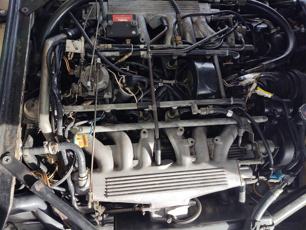 Jaguar-Xjs-1988-Champagne-Bayish-2
