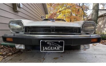 Jaguar-Xjs-1988-Glacier-White-Barley-Leather-1