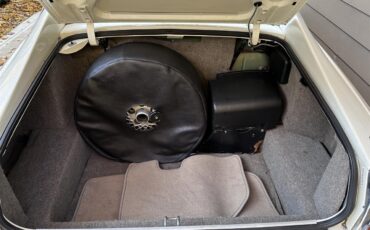 Jaguar-Xjs-1988-Glacier-White-Barley-Leather-2