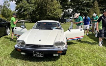 Jaguar-Xjs-1988-Glacier-White-Barley-Leather-5