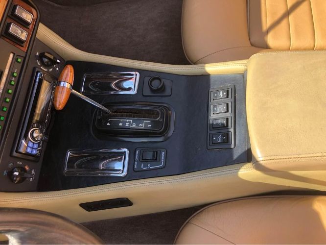 Jaguar-Xjs-1988-Gold-Tan-10