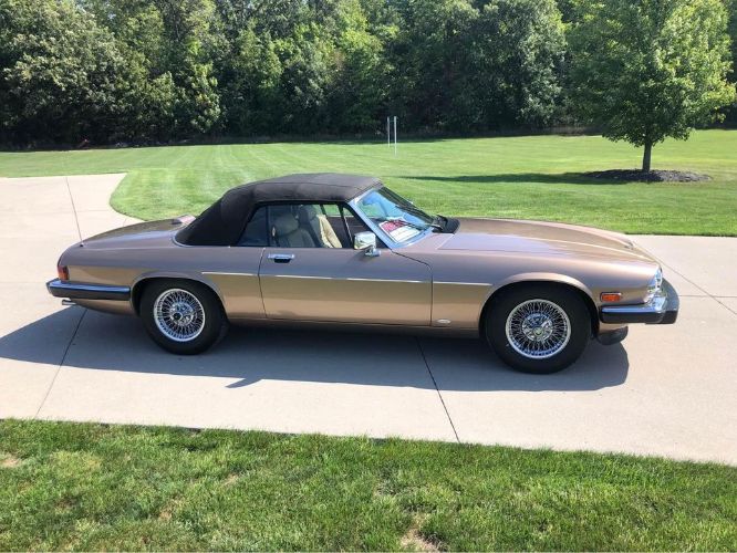 Jaguar-Xjs-1988-Gold-Tan-3