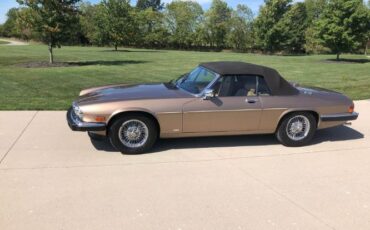 Jaguar-Xjs-1988-Gold-Tan