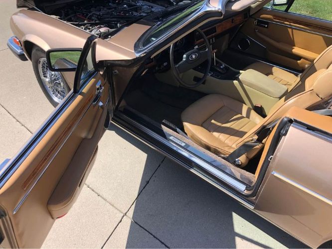 Jaguar-Xjs-1988-Gold-Tan-7