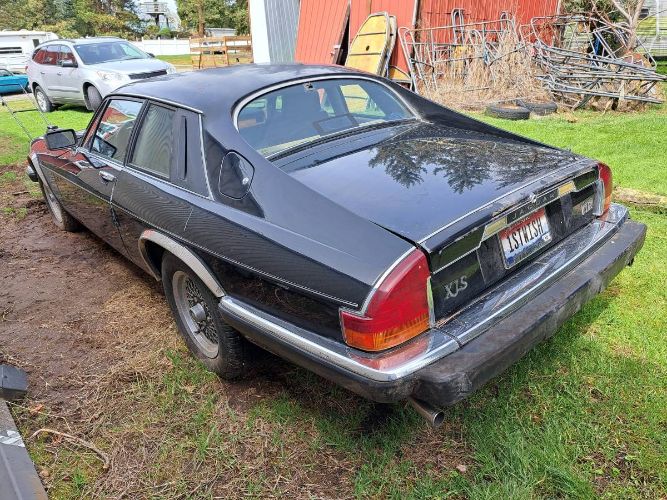 Jaguar-Xjs-1989-Black-3