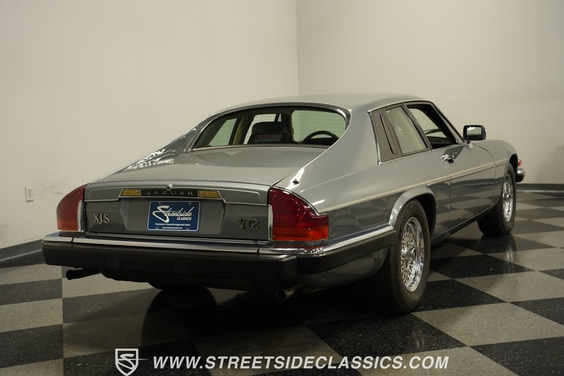 Jaguar-Xjs-1989-Tungsten-Gray-Gray-28