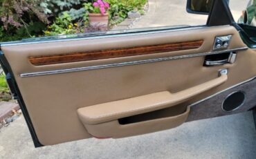 Jaguar-Xjs-1990-26