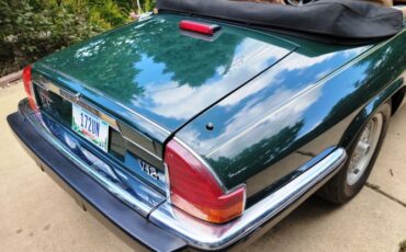 Jaguar-Xjs-1990-36