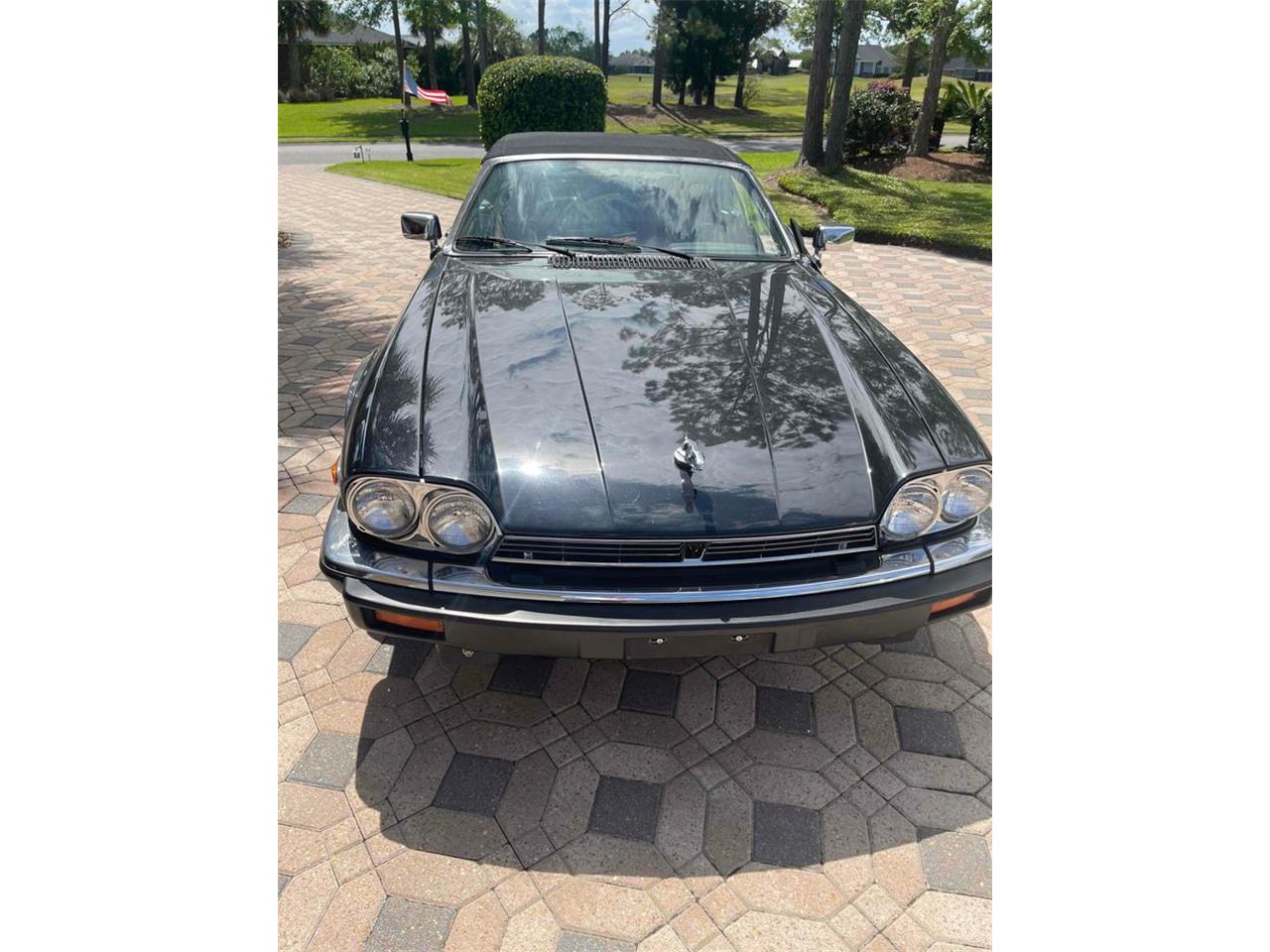 Jaguar-Xjs-1990-Black-Camel-1