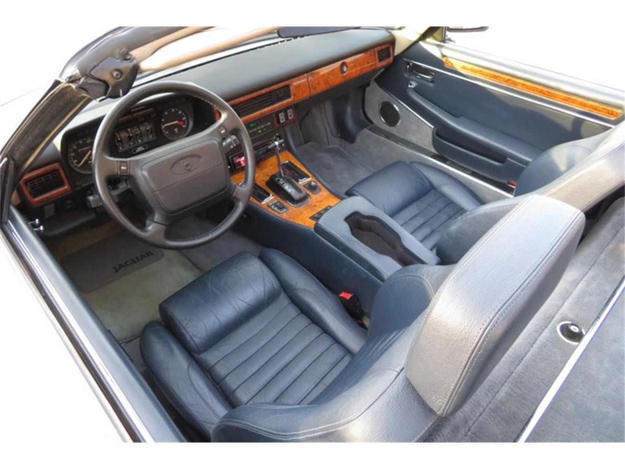 Jaguar-Xjs-1990-Diamond-Blue-Metalli-Blue-Leather-20