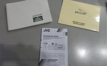 Jaguar-Xjs-1990-Diamond-Blue-Metalli-Blue-Leather-37