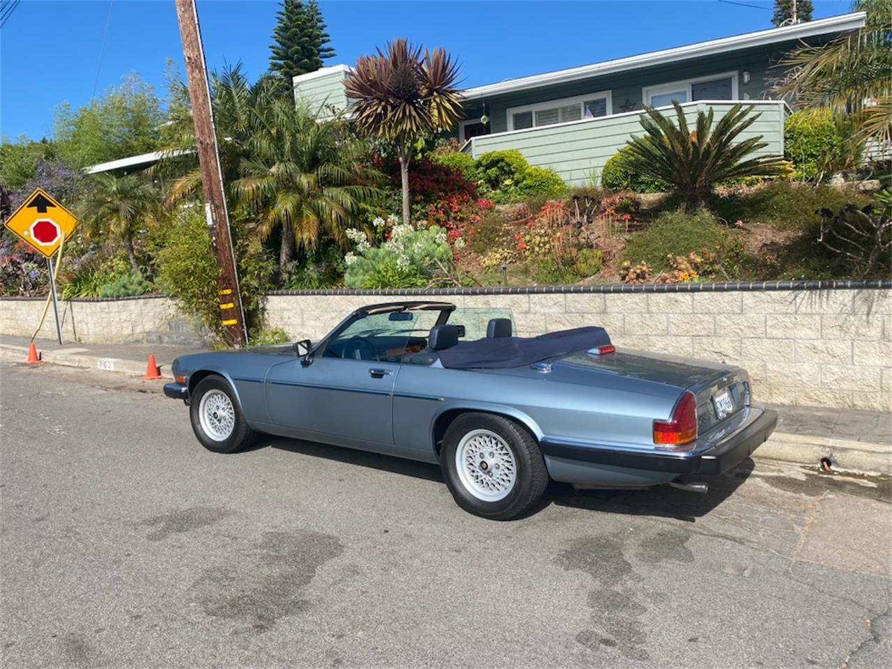 Jaguar-Xjs-1990-Diamond-Blue-Metalli-Blue-Leather-8