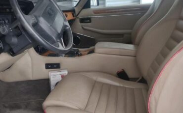 Jaguar-Xjs-1990-Red-Tan-Leather-4