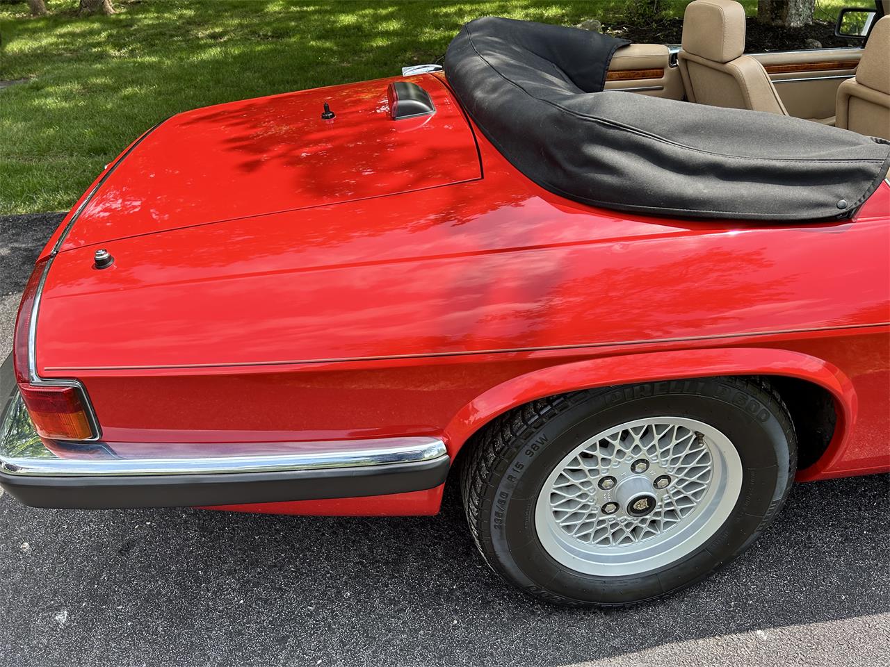 Jaguar-Xjs-1990-Signal-Red-Barley-20