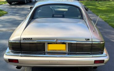 Jaguar-Xjs-1994-3