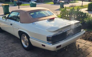 Jaguar-Xjs-1994-White-White-Leather-10