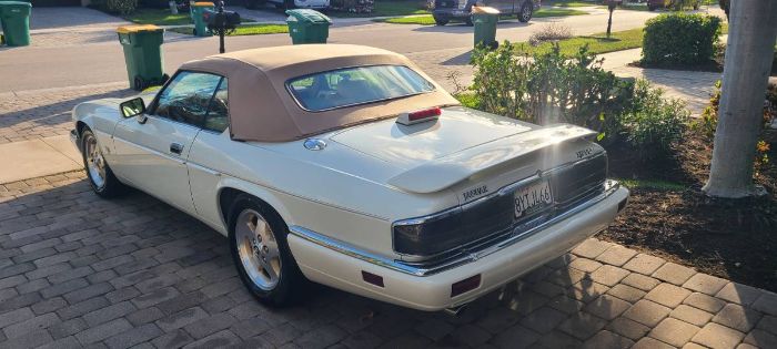 Jaguar-Xjs-1994-White-White-Leather-10