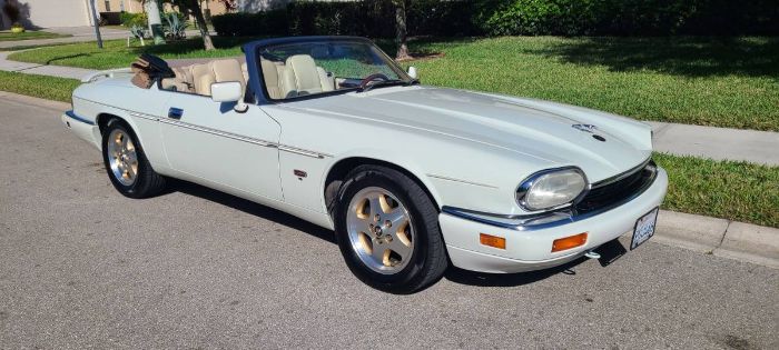 Jaguar-Xjs-1994-White-White-Leather-9