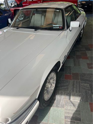 Jaguar-Xjs-1994-White-off-White-17