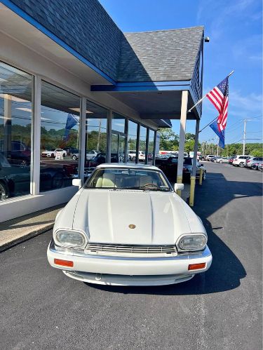 Jaguar-Xjs-1994-White-off-White-4