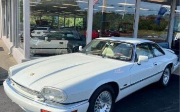 Jaguar-Xjs-1994-White-off-White-5
