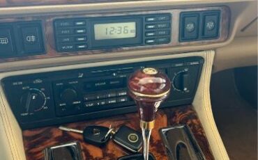 Jaguar-Xjs-1994-White-off-White-8