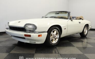 Jaguar-Xjs-1995-Glacier-White-Coffee-28
